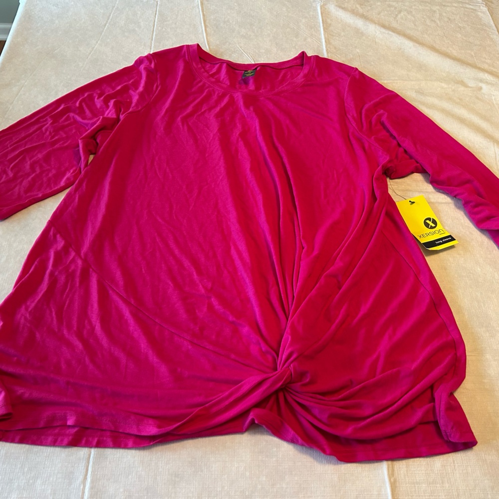 Xersion Magenta Long Sleeve Twist Top